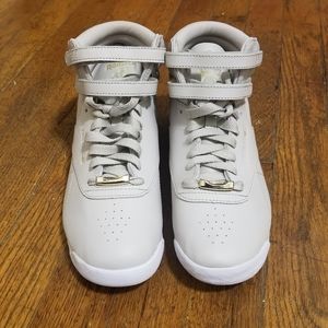 NWOT Reebok Classic Hi-Top Shoe size 6.5 Unisex